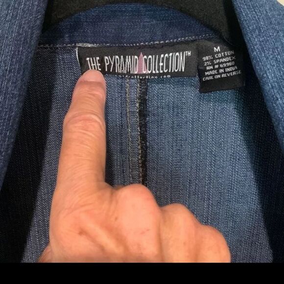 Darling Ruffled Front Peplum Denim Jacket - Picture 7 of 7